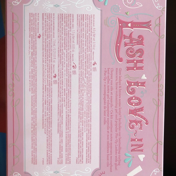 Benefit Lash Love-in Kit - Picture 4 of 7